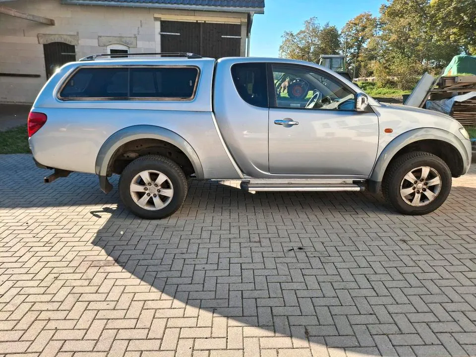 Mitsubishi L200
