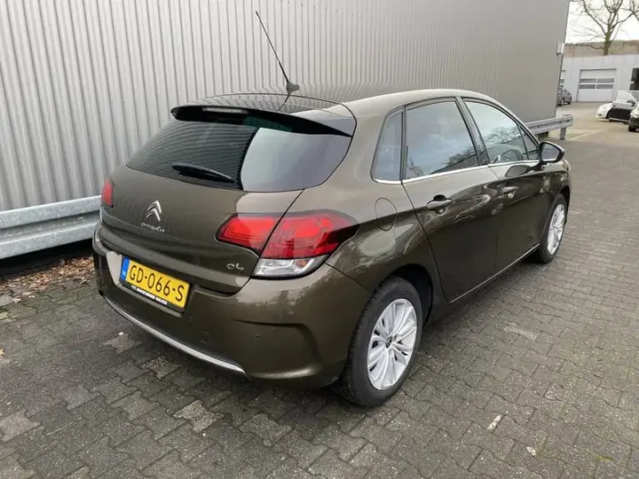 Citroen C4 2015 photo 2