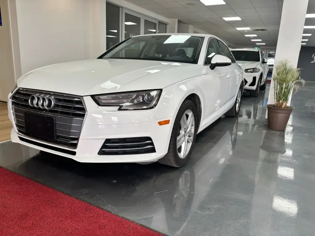 Audi A4 2017 photo 5
