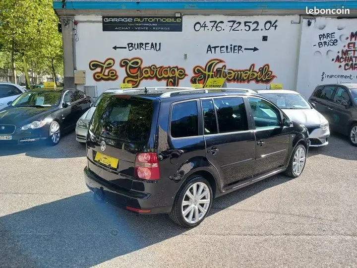 Volkswagen Touran 2008 photo 4