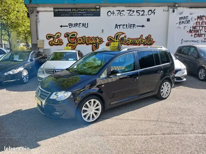 Volkswagen Touran 2008 photo 3