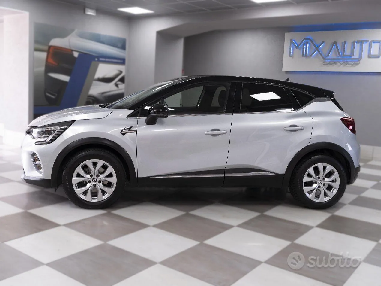 Renault Captur 2022 photo 3