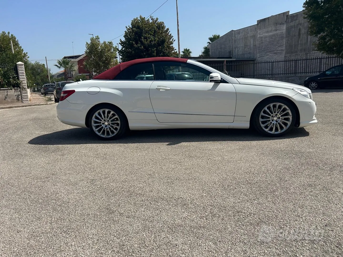 Mercedes-Benz E-Class 2014 photo 4
