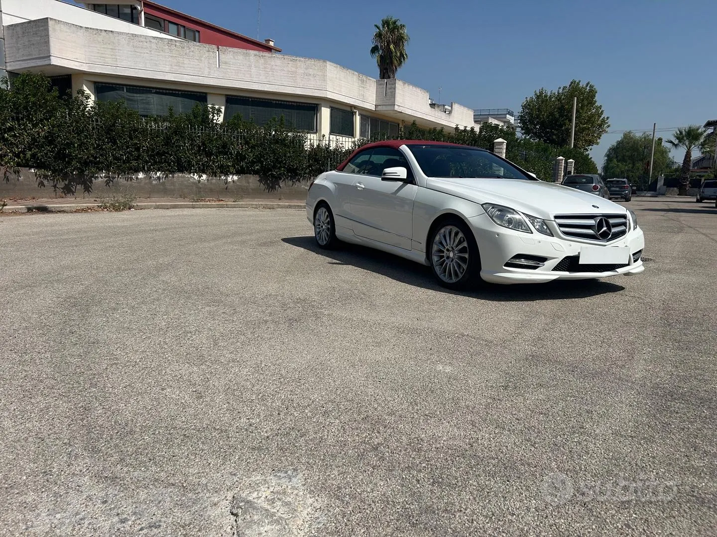 Mercedes-Benz E-Class 2014 photo 5