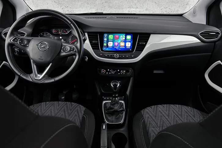 Opel Crossland X 2020 photo 2
