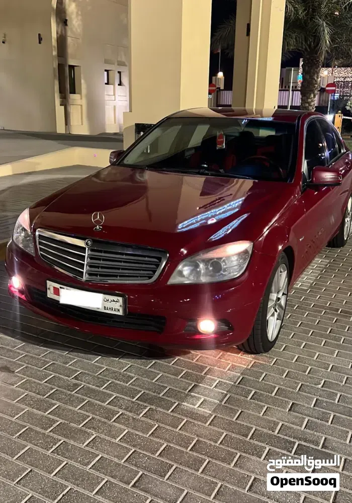 Mercedes-Benz C300 2011 photo 5