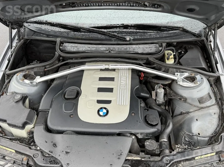 BMW E46 2004 photo 5
