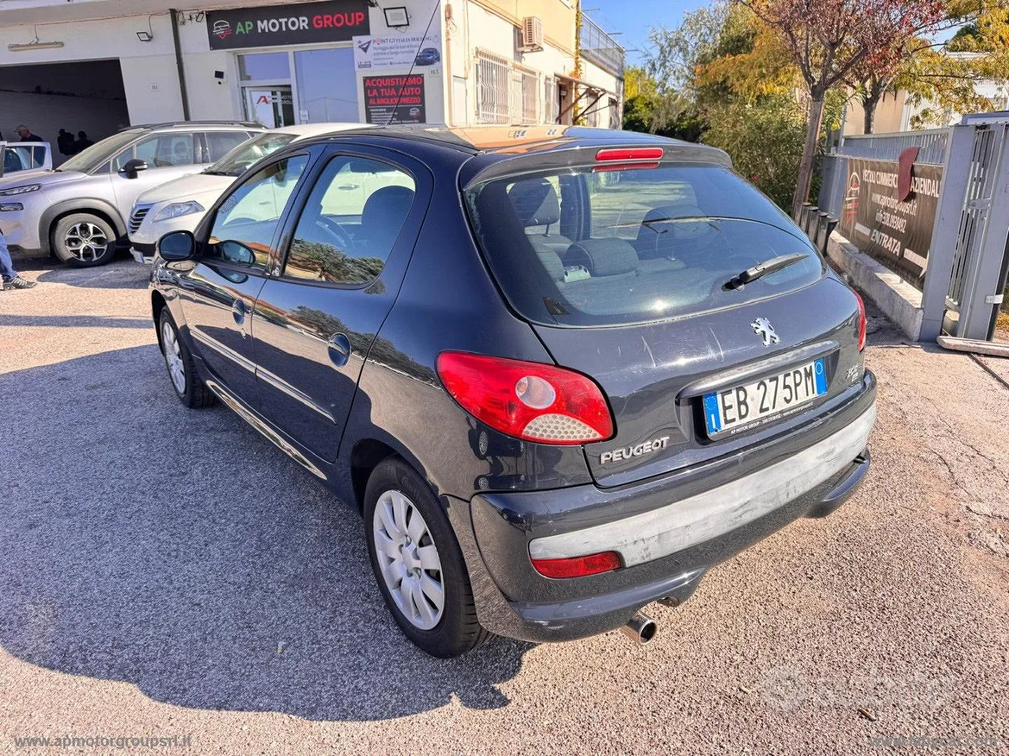 Peugeot 206 2010 photo 3