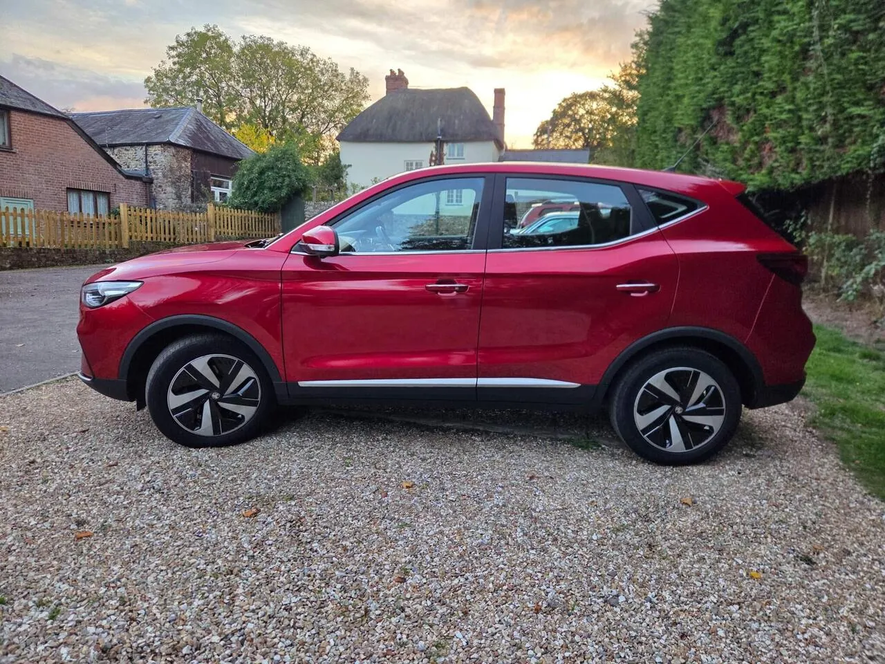 MG Mg Zs 2022 photo 4