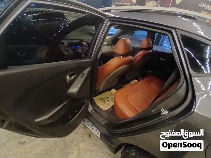 Hyundai Tucson 2013 photo 2