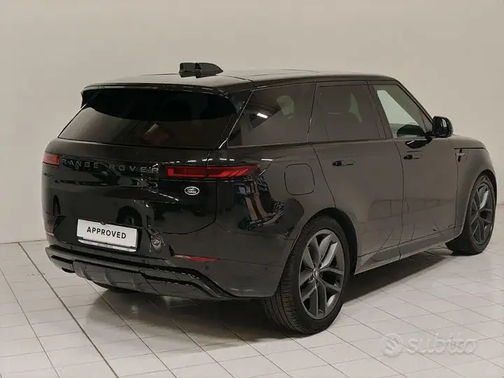 Land Rover Range Rover Sport 2023 photo 2