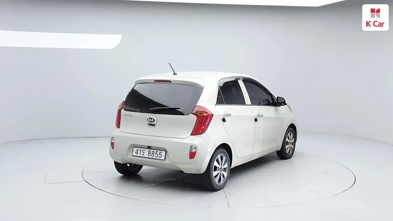 Kia New Morning 2015 photo 2