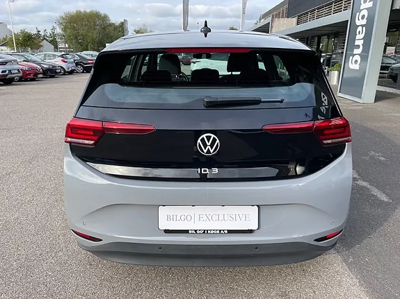 Volkswagen Id.3 2023 photo 3