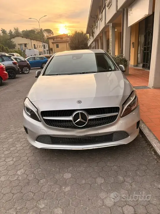 Mercedes-Benz A 2018 photo 2
