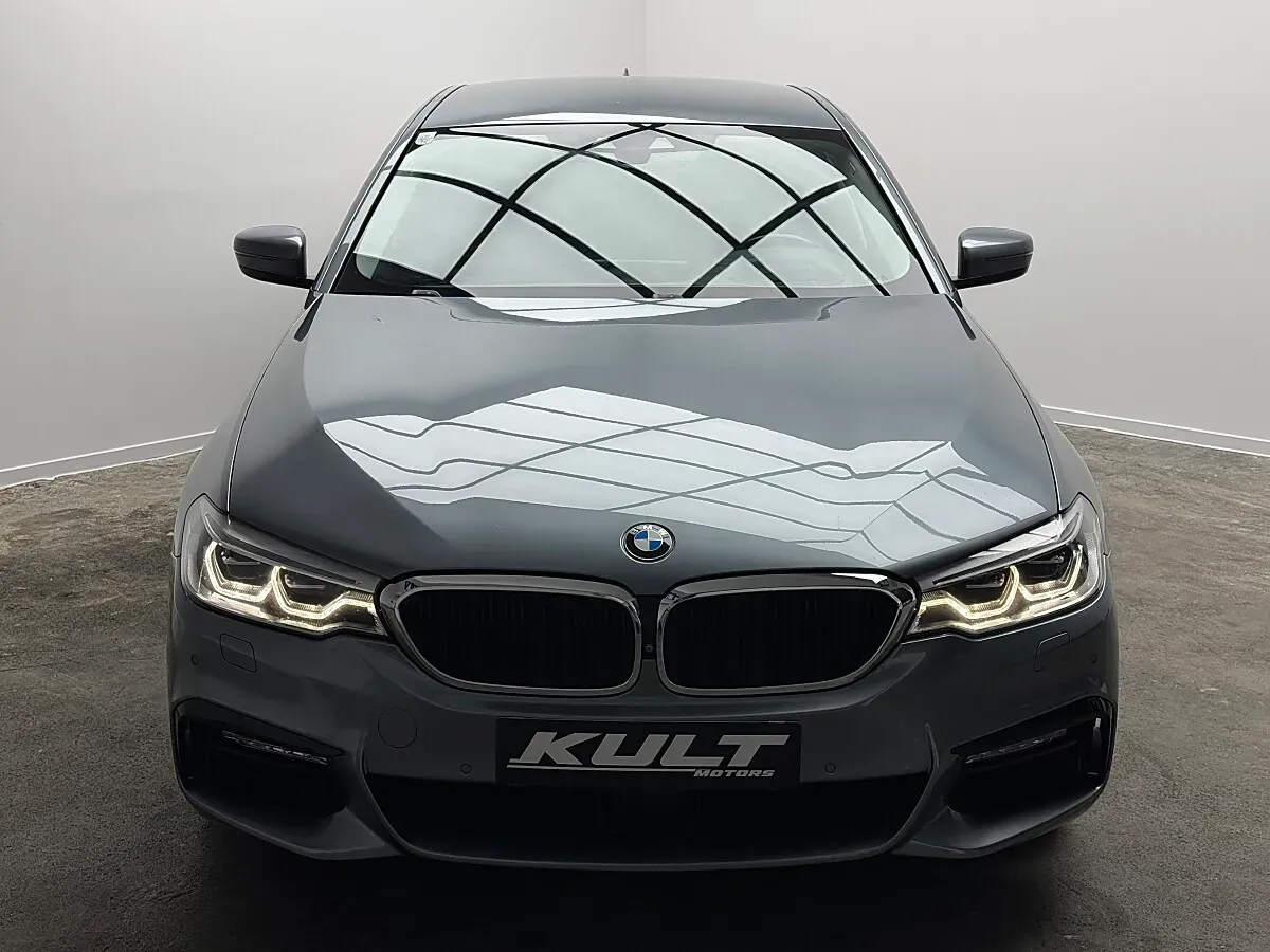 BMW 5 Series 2017 photo 2
