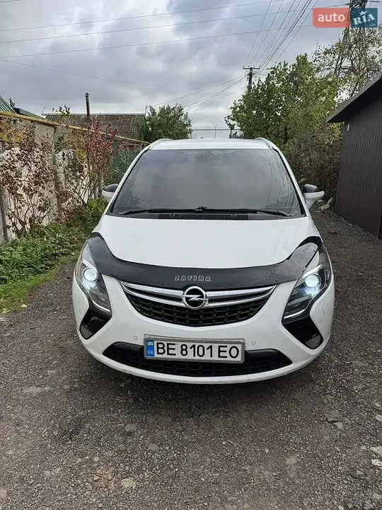 Opel Zafira Tourer