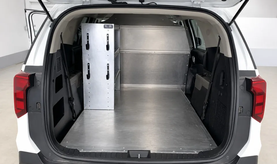 Kia Carnival 2025 photo 2