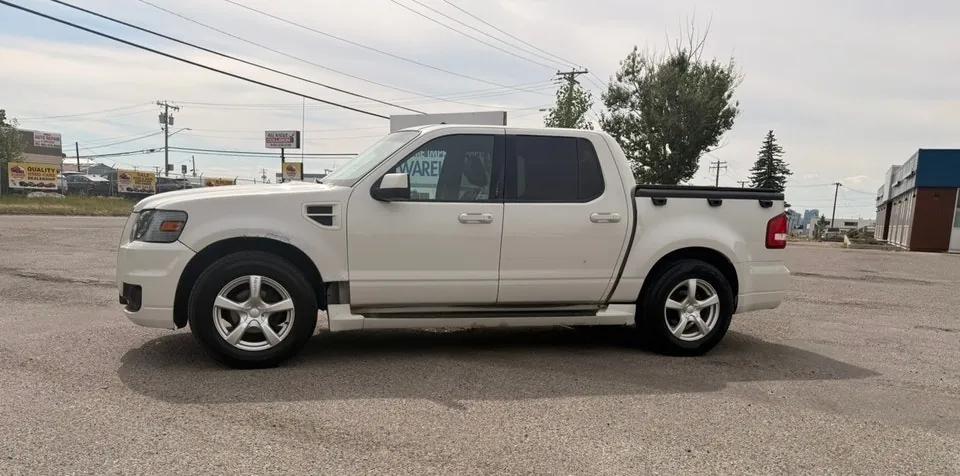 Ford Explorer Sport Trac 2009 photo 4