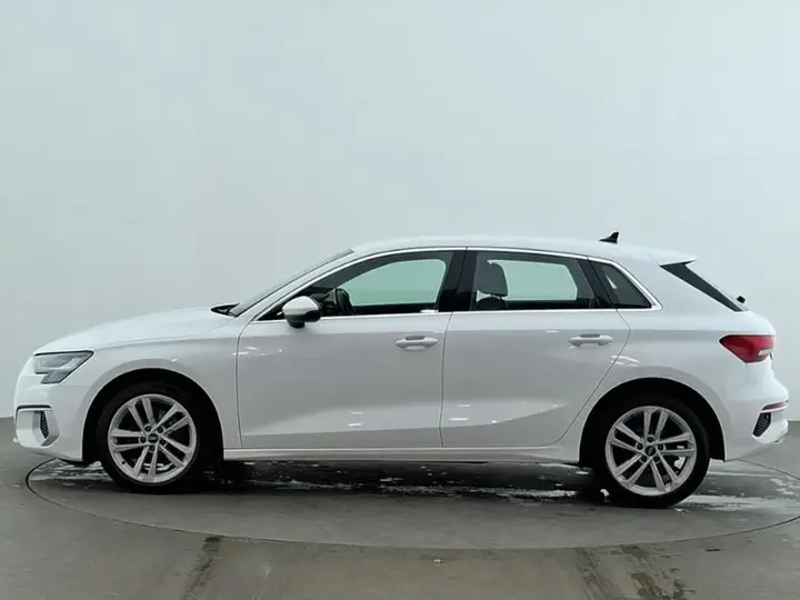 Audi A3 2022 photo 4