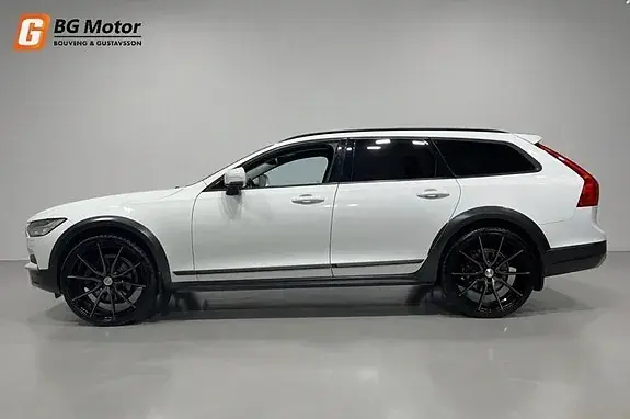 Volvo V90 Cross Country 2018 photo 3