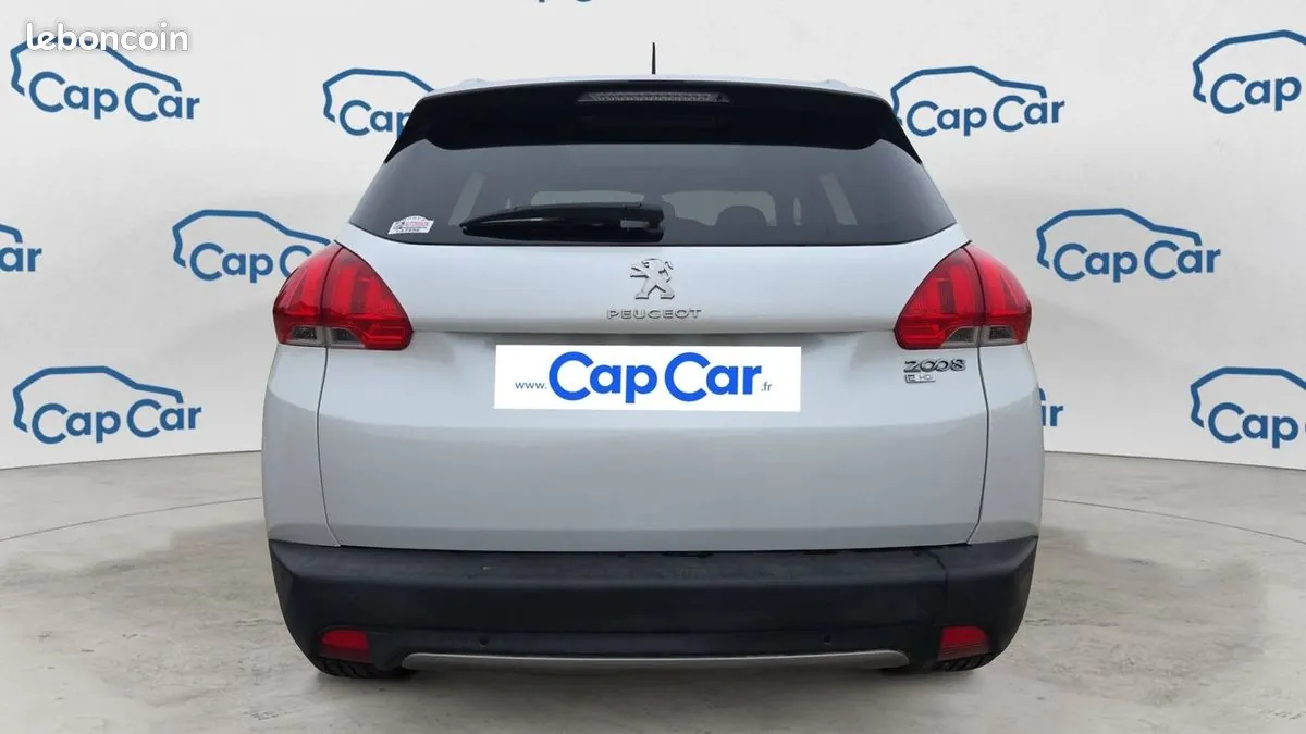 Peugeot 2008 2015 photo 3