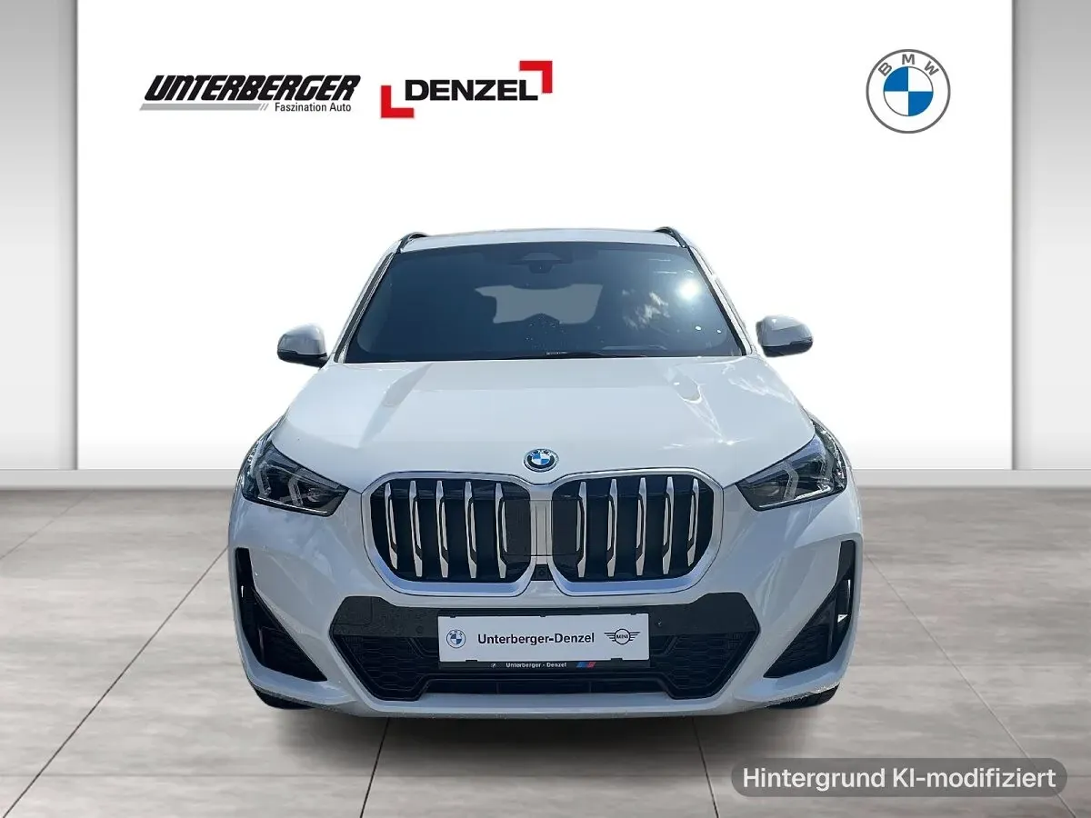 BMW X1 photo 3