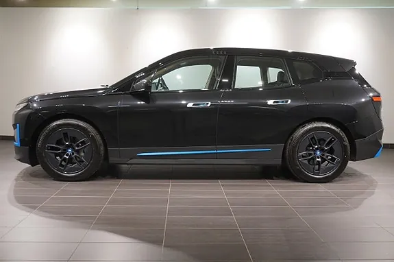 BMW Ix 2023 photo 3