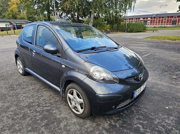 Toyota Aygo 2008 photo 2