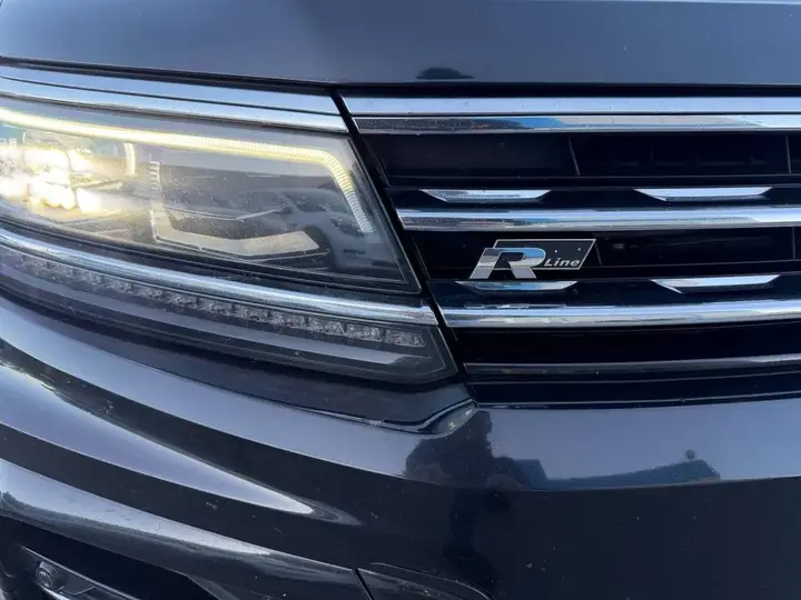 Volkswagen Tiguan 2018 photo 3