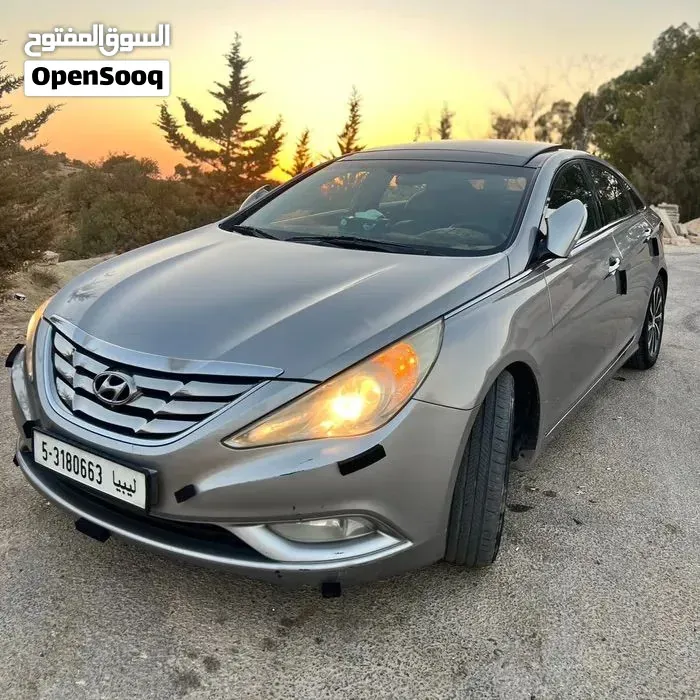 Hyundai Sonata 2011 photo 4