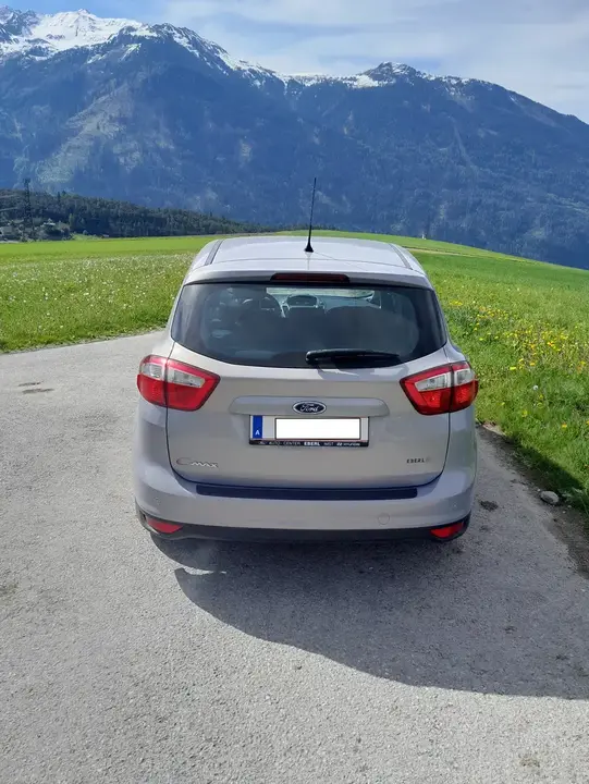 Ford C-Max 2011 photo 3