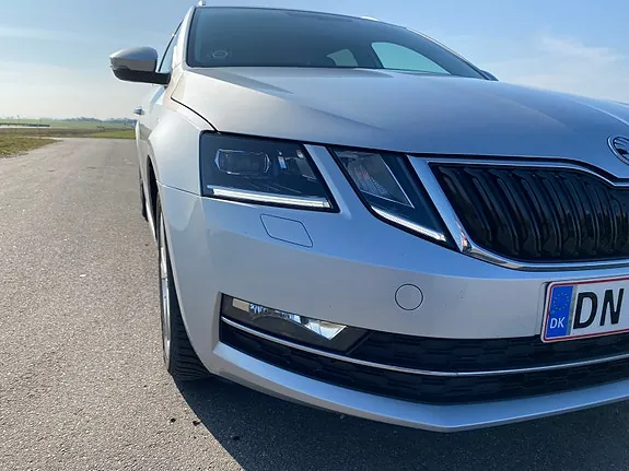 Skoda Octavia 2019 photo 2
