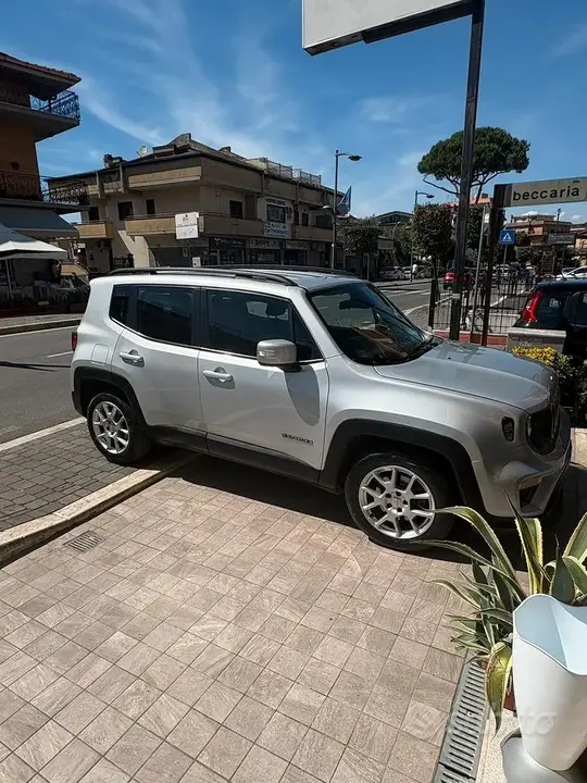 Jeep Renegade 2019 photo 2
