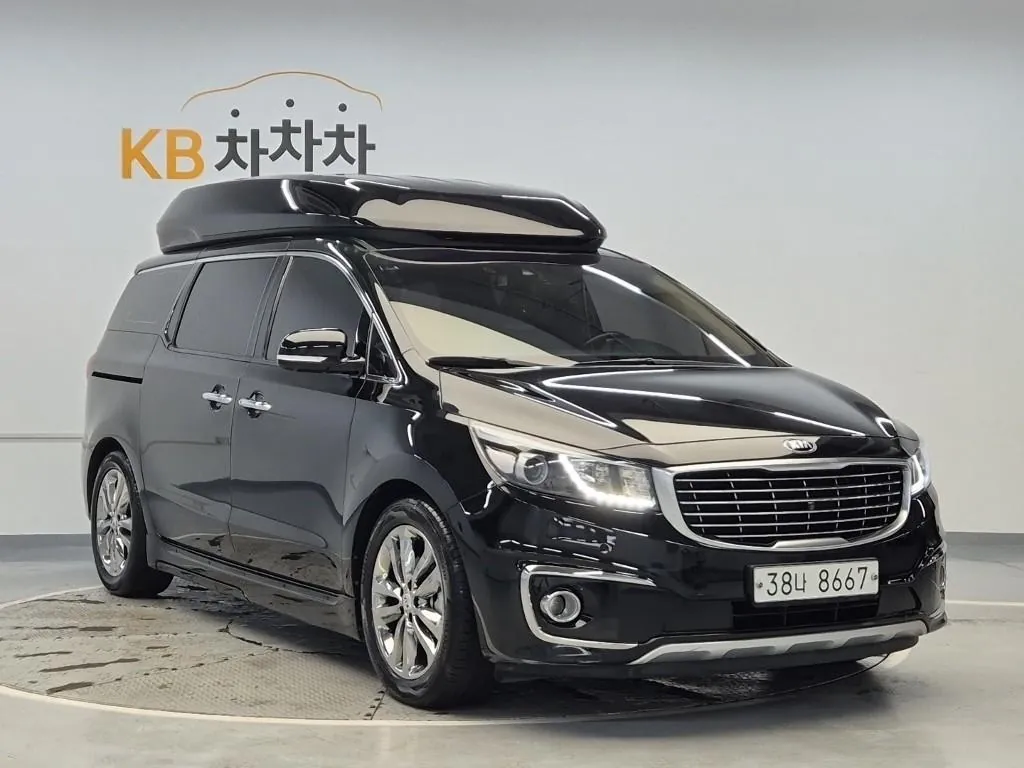 Kia Carnival 2018 photo 4