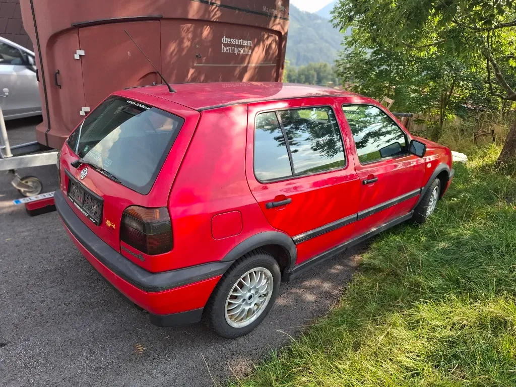 Volkswagen Golf 1996 photo 3