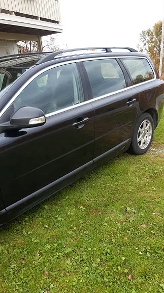 Volvo V70 2010 photo 5