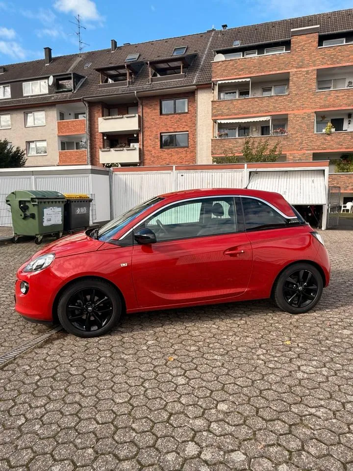 Opel Adam