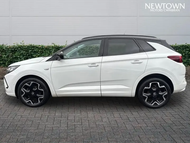 Vauxhall Grandland 2024 photo 4