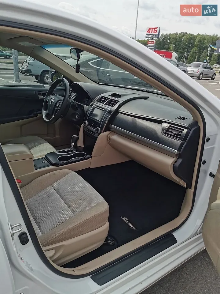 Toyota Camry 2012 photo 5