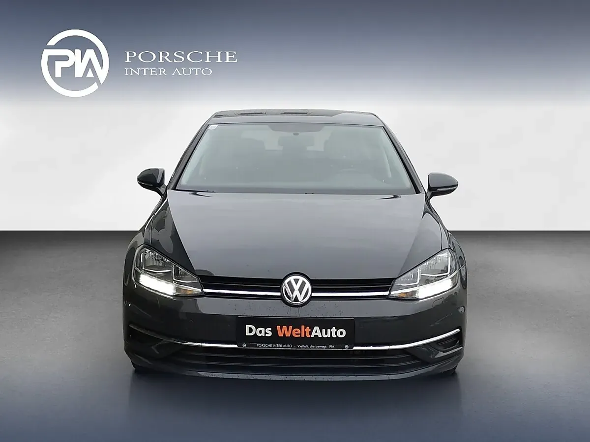 Volkswagen Golf 2019 photo 2