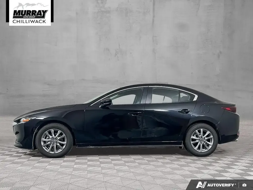 Mazda 3 2025 photo 3