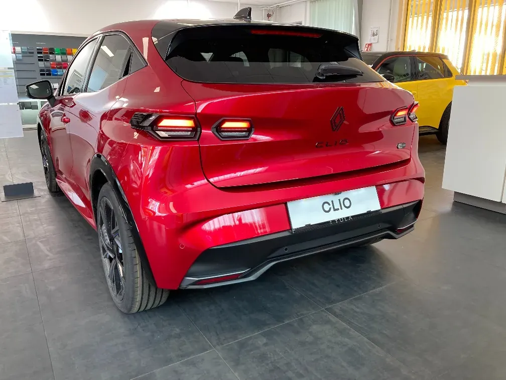 Renault Clio 2026 photo 3