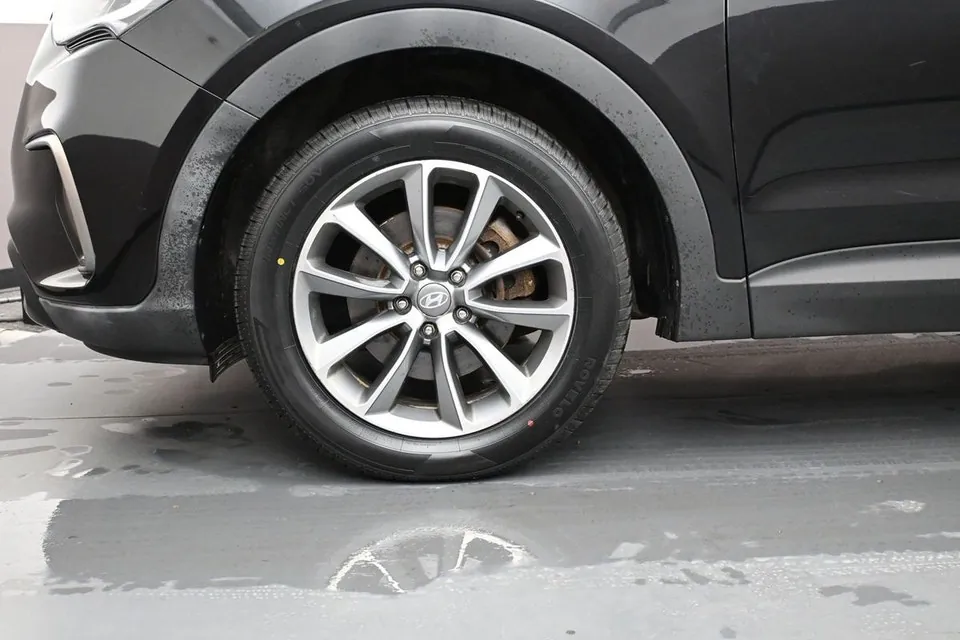 Hyundai Santa Fe 2017 photo 4