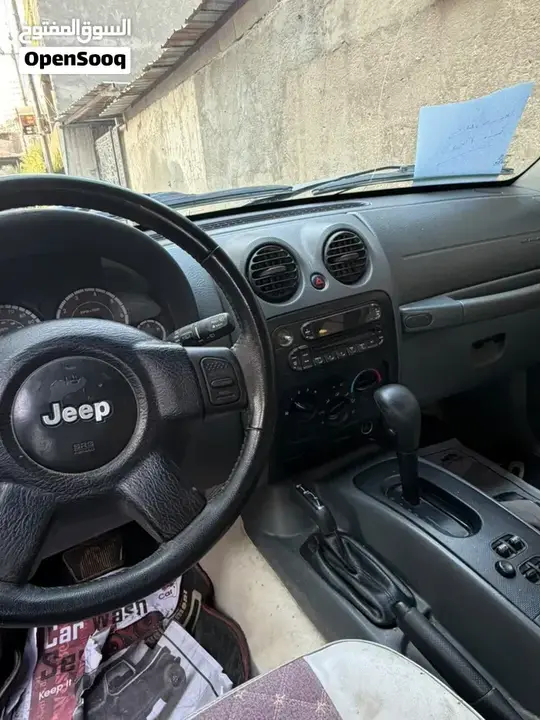 Jeep Liberty 2007 photo 2