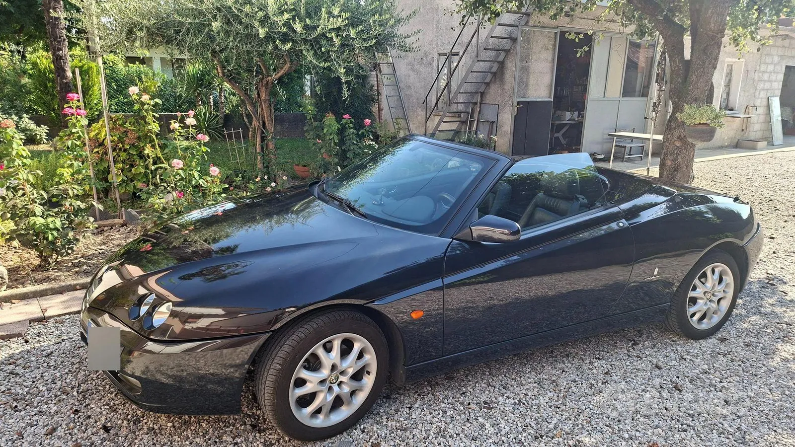 Alfa Romeo Spider 2003 photo 4