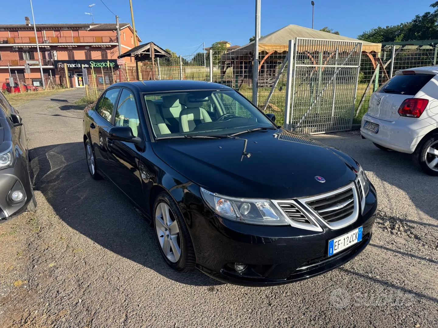 Saab 9-3 2010 photo 3
