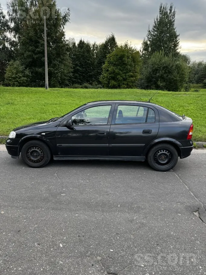 Opel Astra 2000 photo 3