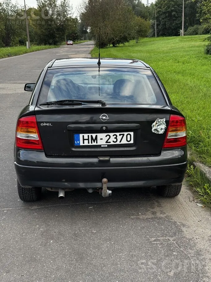 Opel Astra 2000 photo 5