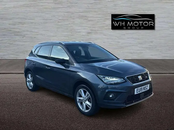Seat Arona 2019 photo 2