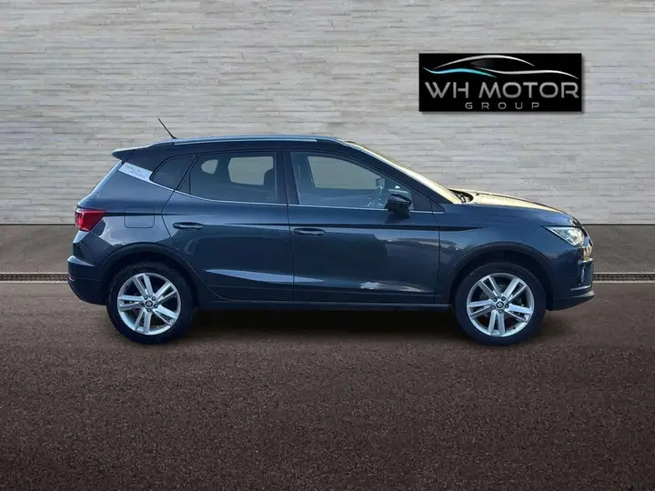 Seat Arona 2019 photo 4
